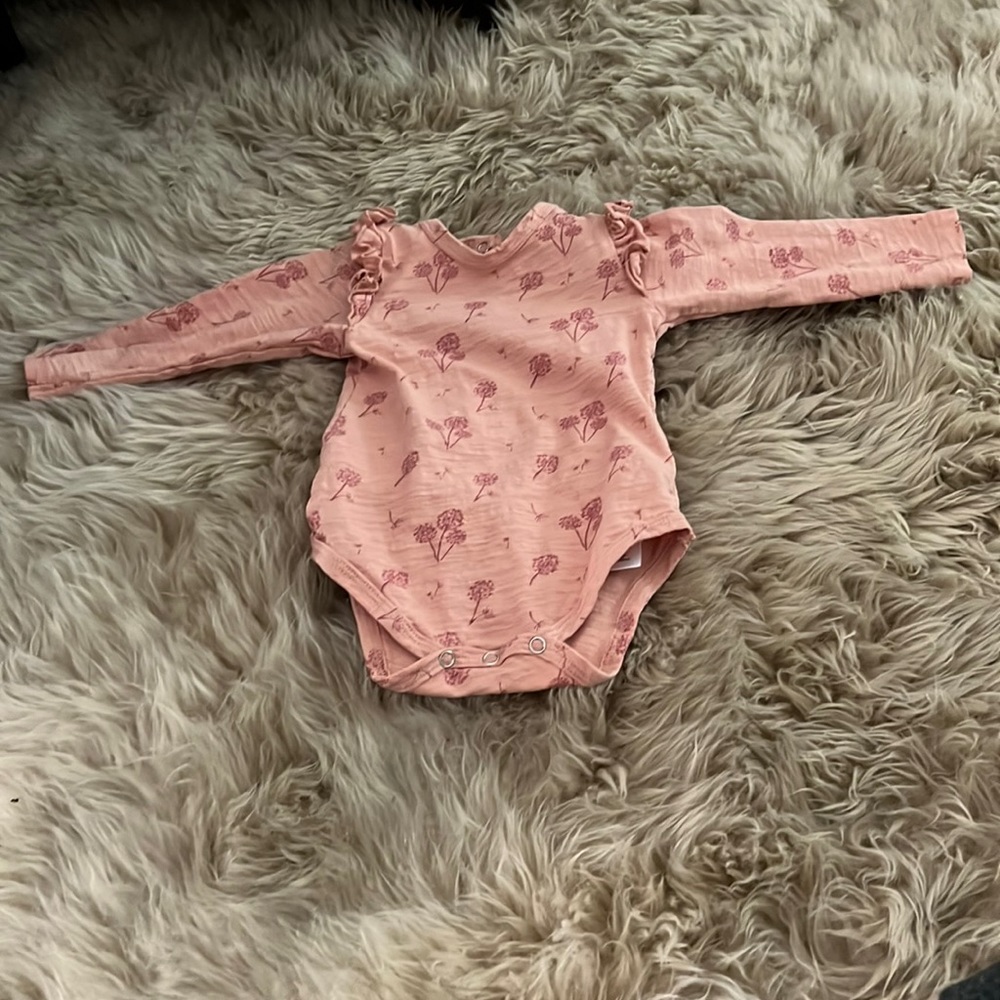 Vignette bodysuit
